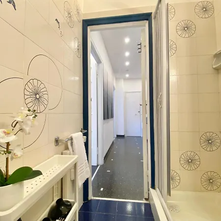 Apartment Casaviva - Comfy Bilo In The Heart Of Rapallo